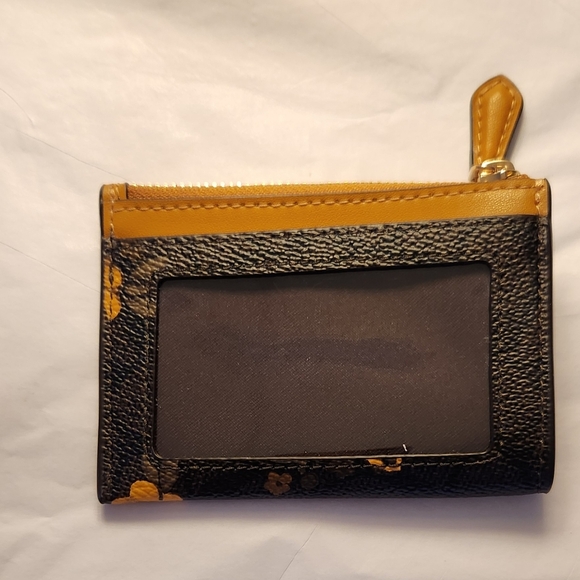 Coach Black and Gold Floral Key Card Holder - Picture 2 of 2